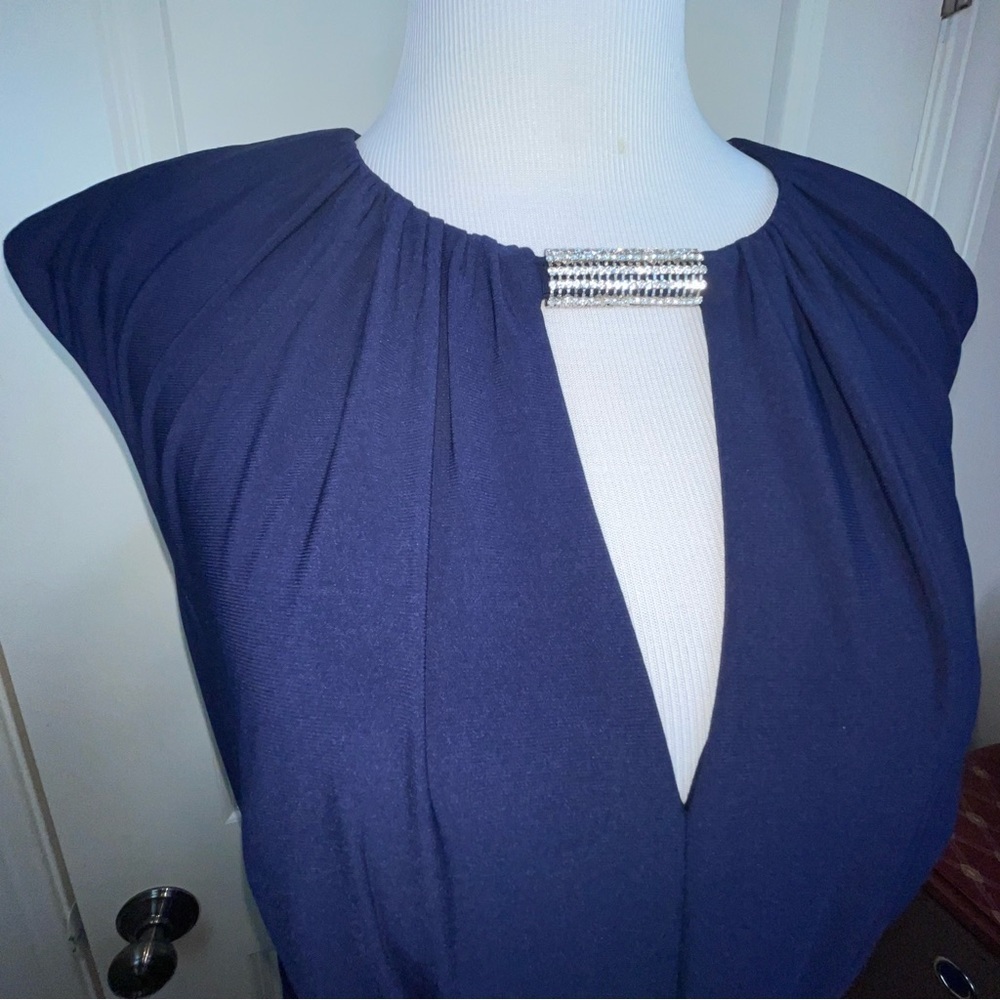 Vince Camuto Navy Blue Maxi Dress with Ruched Waist - Picture 7 of 16